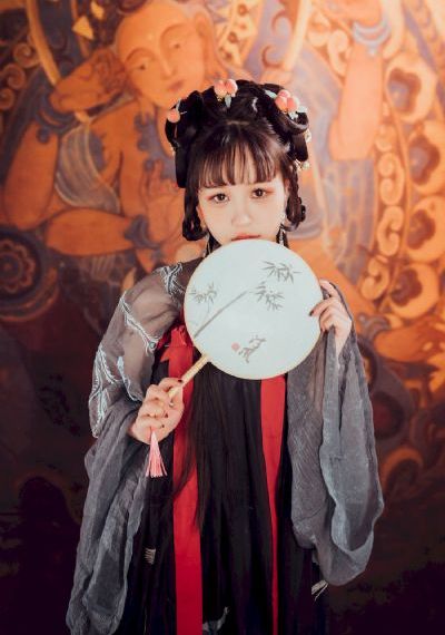 右手视频成人入口_高清完整在线观看