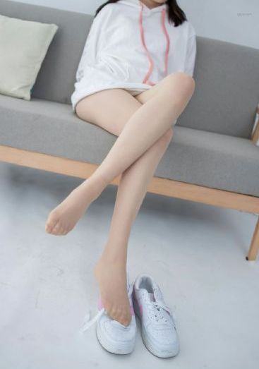 娇妻被老王脔到高潮失禁_蓝光全集免费观看