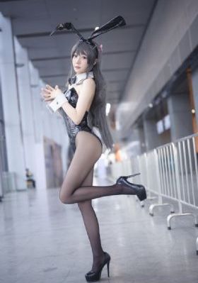 久久亚洲区_720电影免费在线